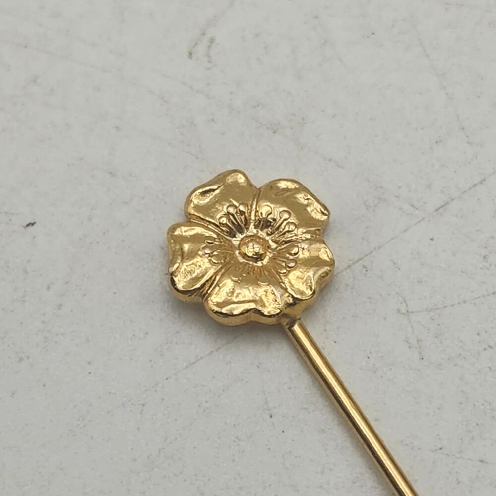 Gold Tone Poppy Flower Stick Pin Lapel Brooch Floral Hat Scarf Tie Tack 1.5in